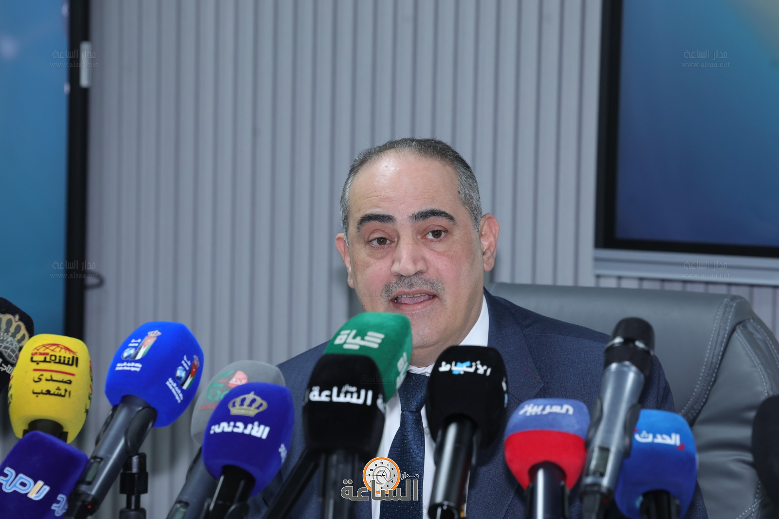 Madar Al-Saa Images 0.979244532286156