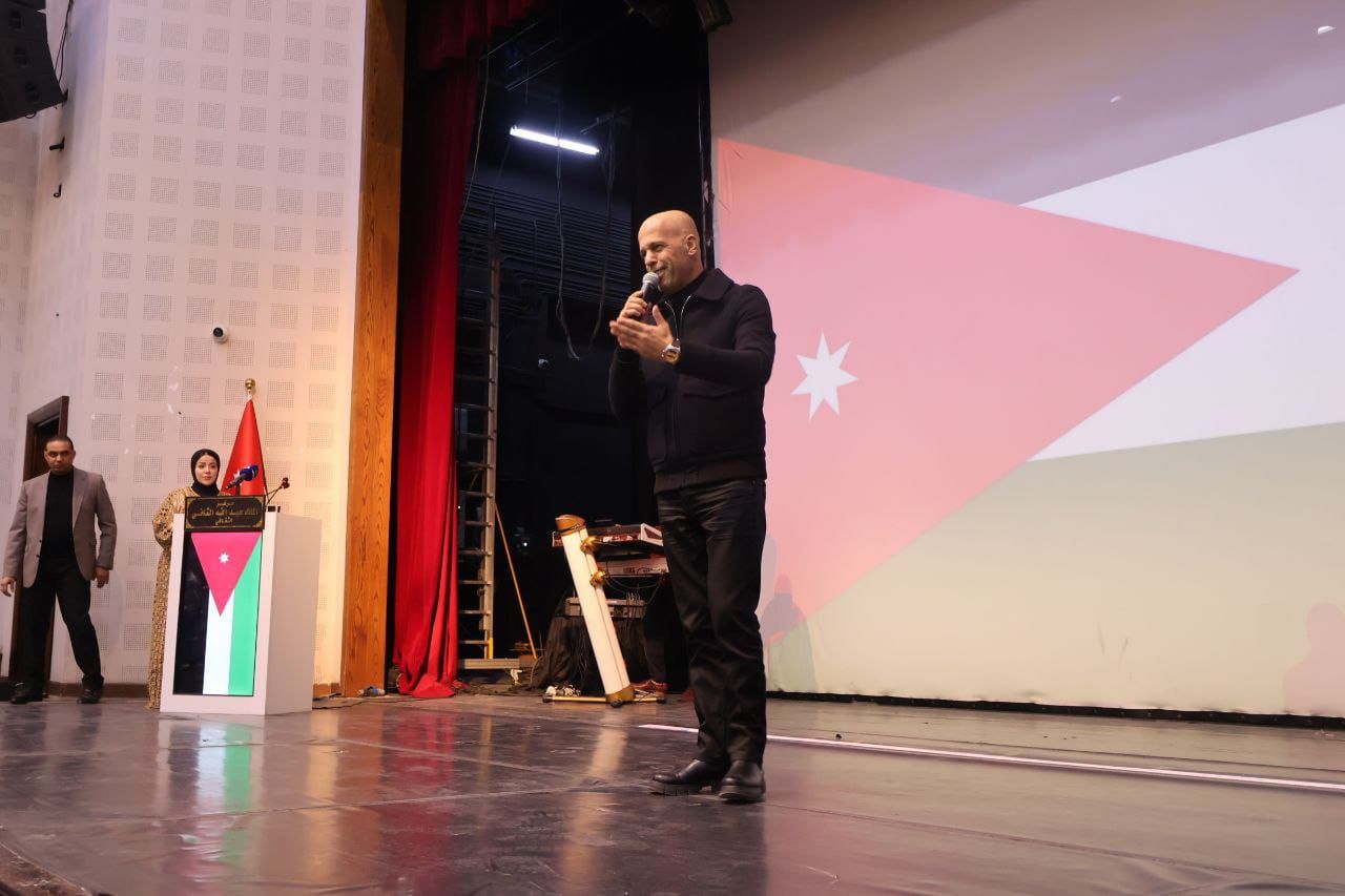 Madar Al-Saa Images 0.573320406915853