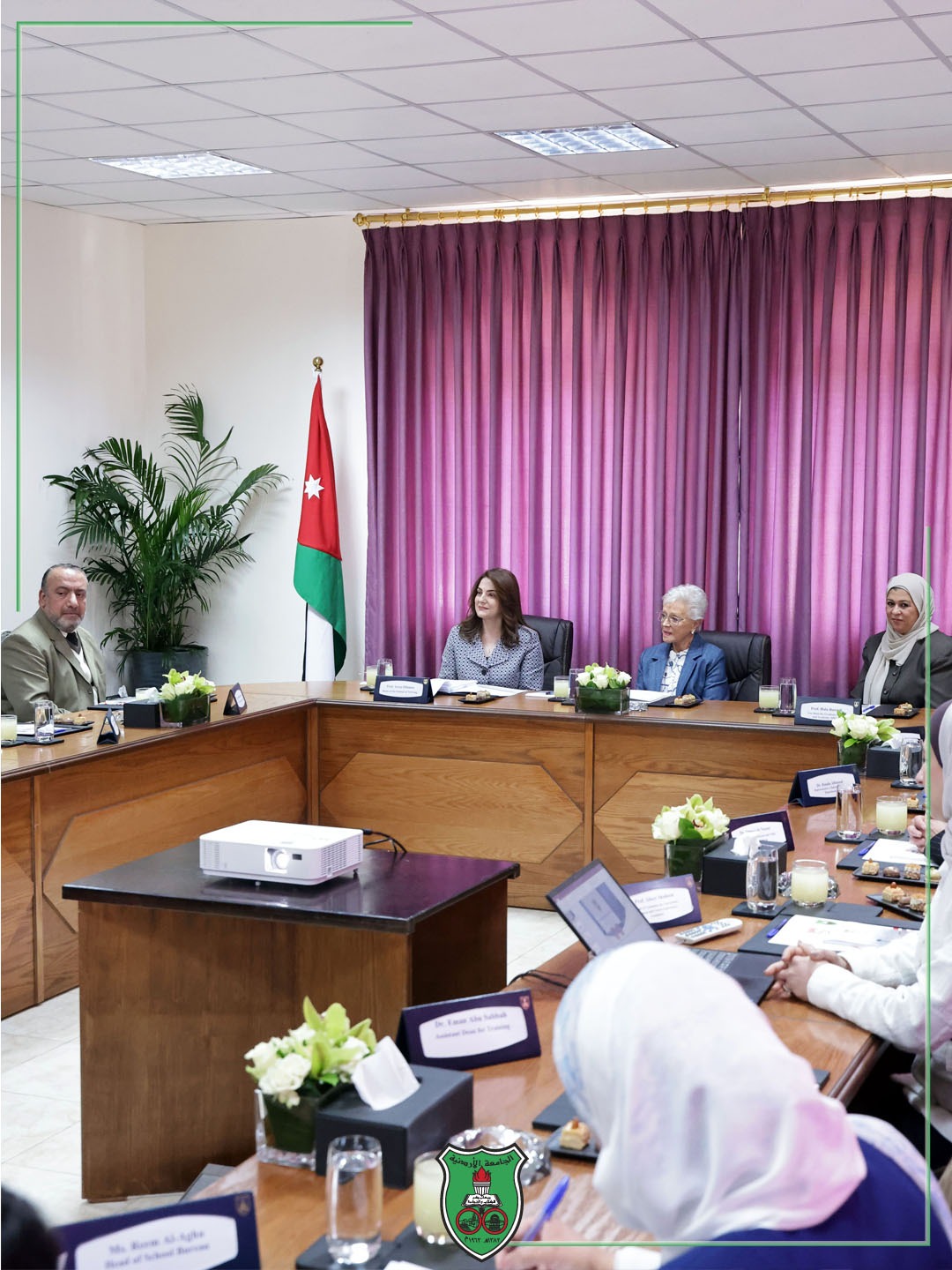 Madar Al-Saa Images 0.8945848814570035