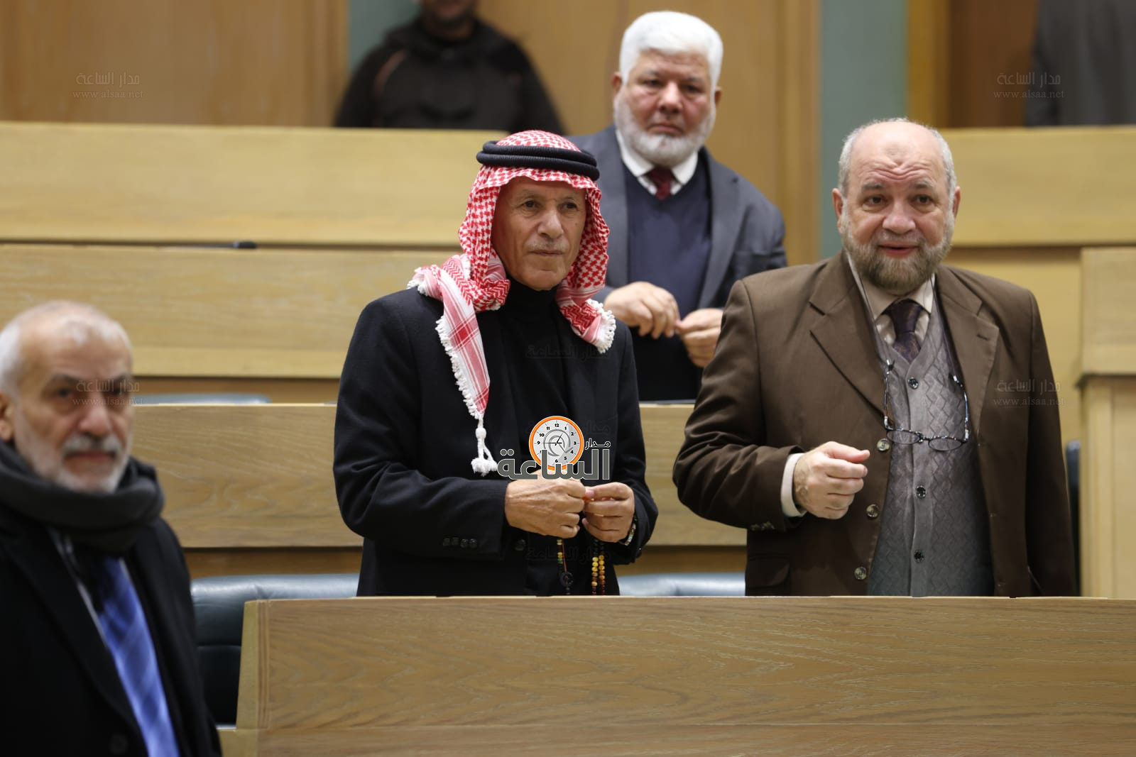 Madar Al-Saa Images 0.0032126618158256903