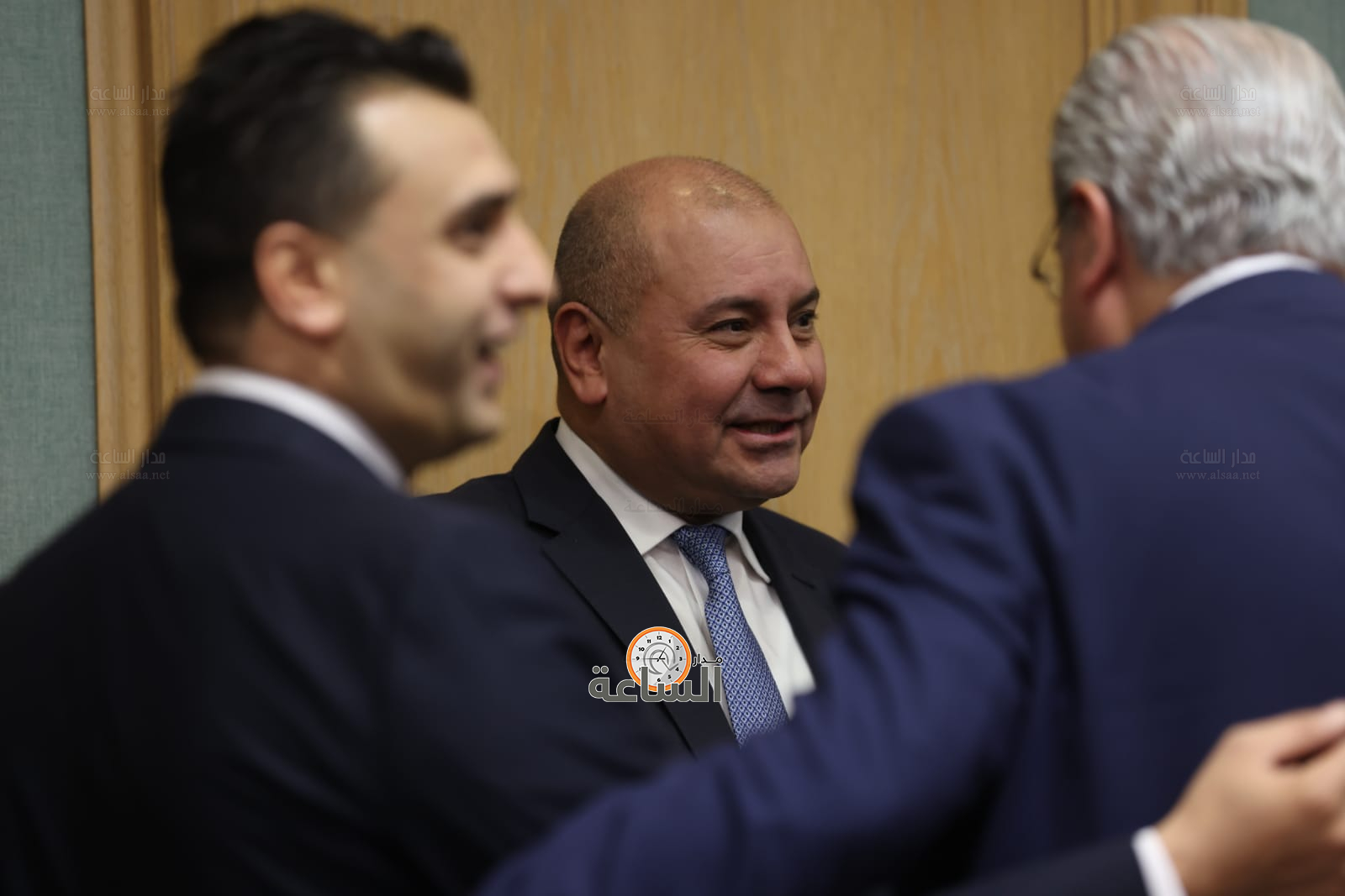 Madar Al-Saa Images 0.7069890588187329