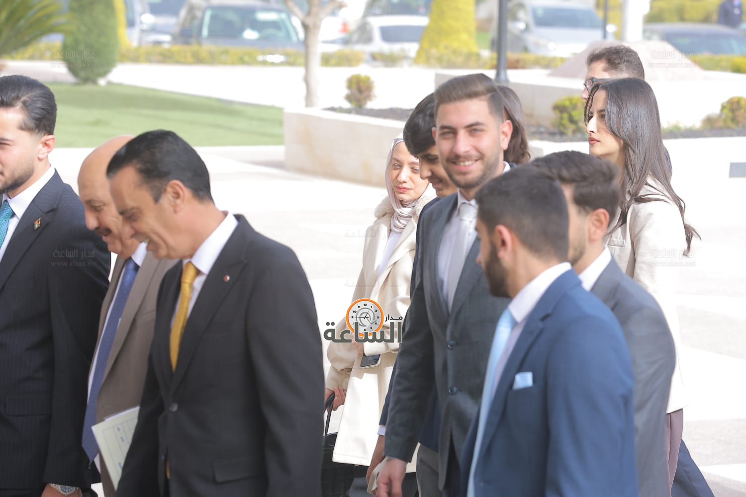 Madar Al-Saa Images 0.9759833780250221