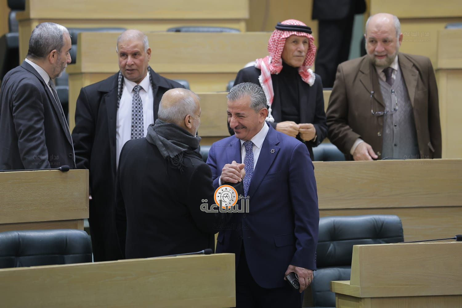 Madar Al-Saa Images 0.9119539401866927