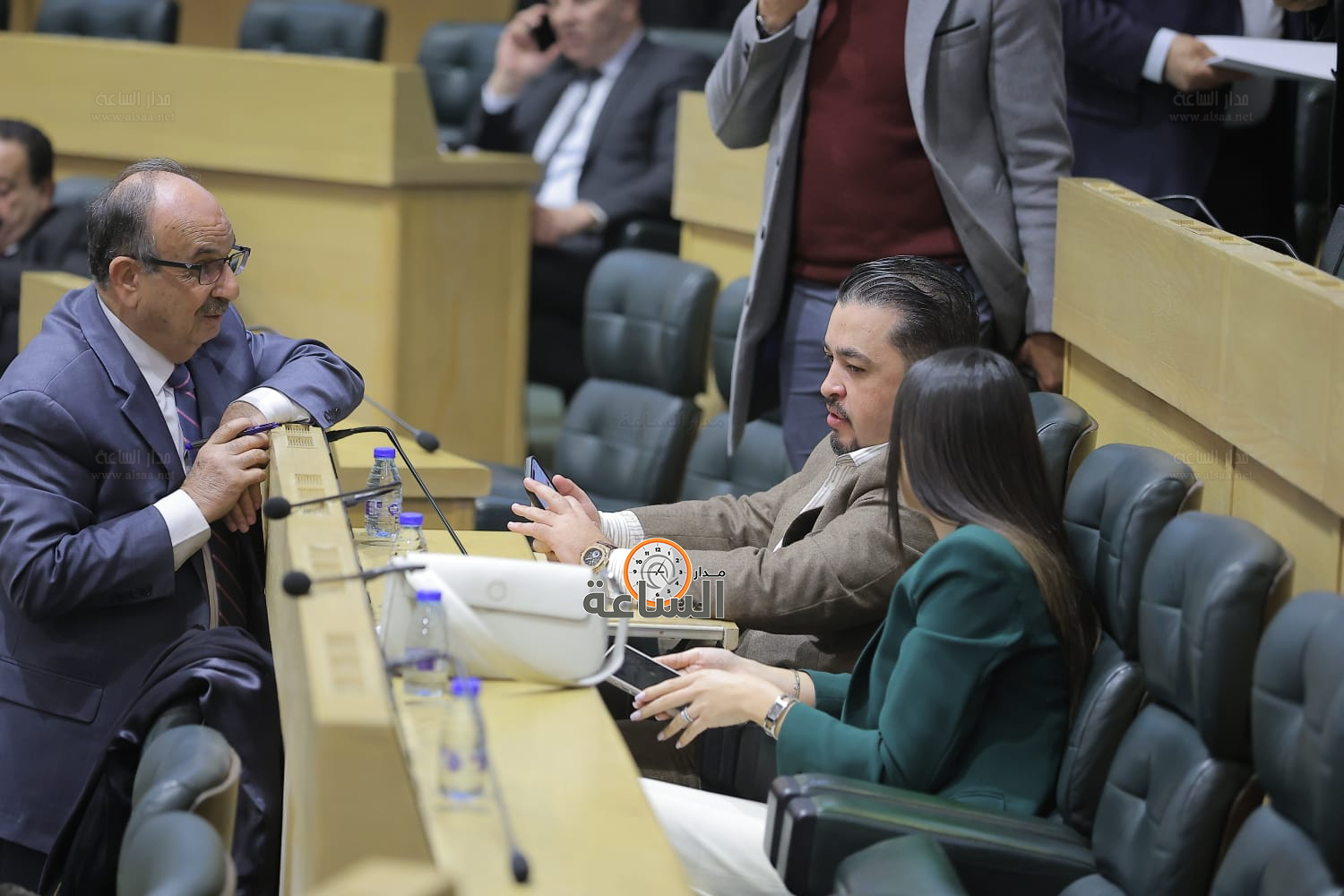 Madar Al-Saa Images 0.1386515576612617