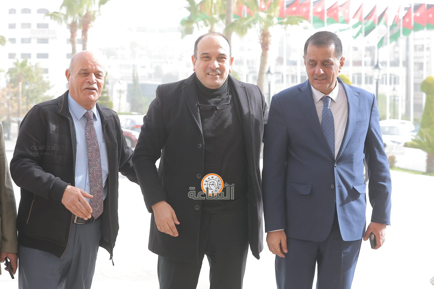 Madar Al-Saa Images 0.19299147345265422