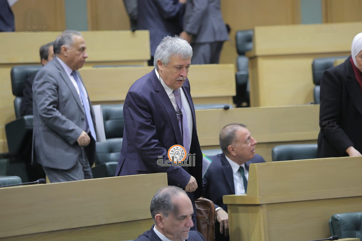 Madar Al-Saa Images 0.8931847629806934