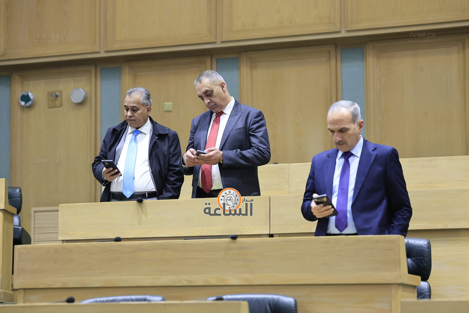 Madar Al-Saa Images 0.4025798028678229