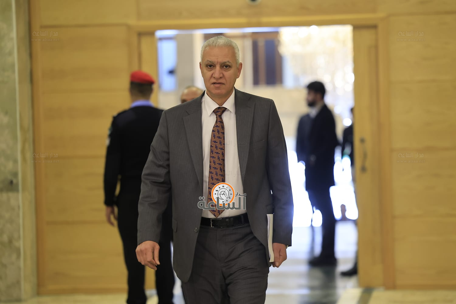 Madar Al-Saa Images 0.6228082625807096