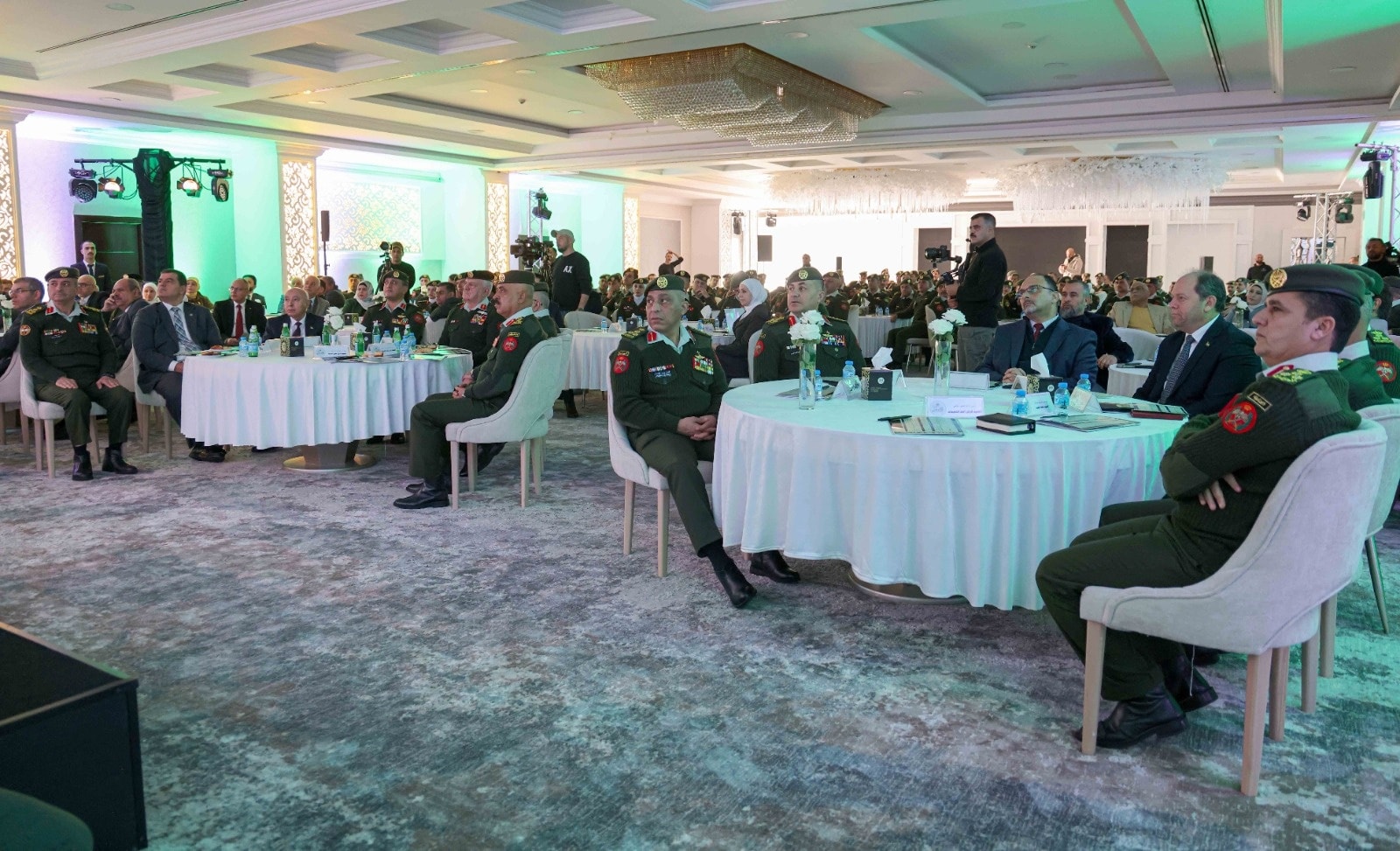 Madar Al-Saa Images 0.06230228922500869