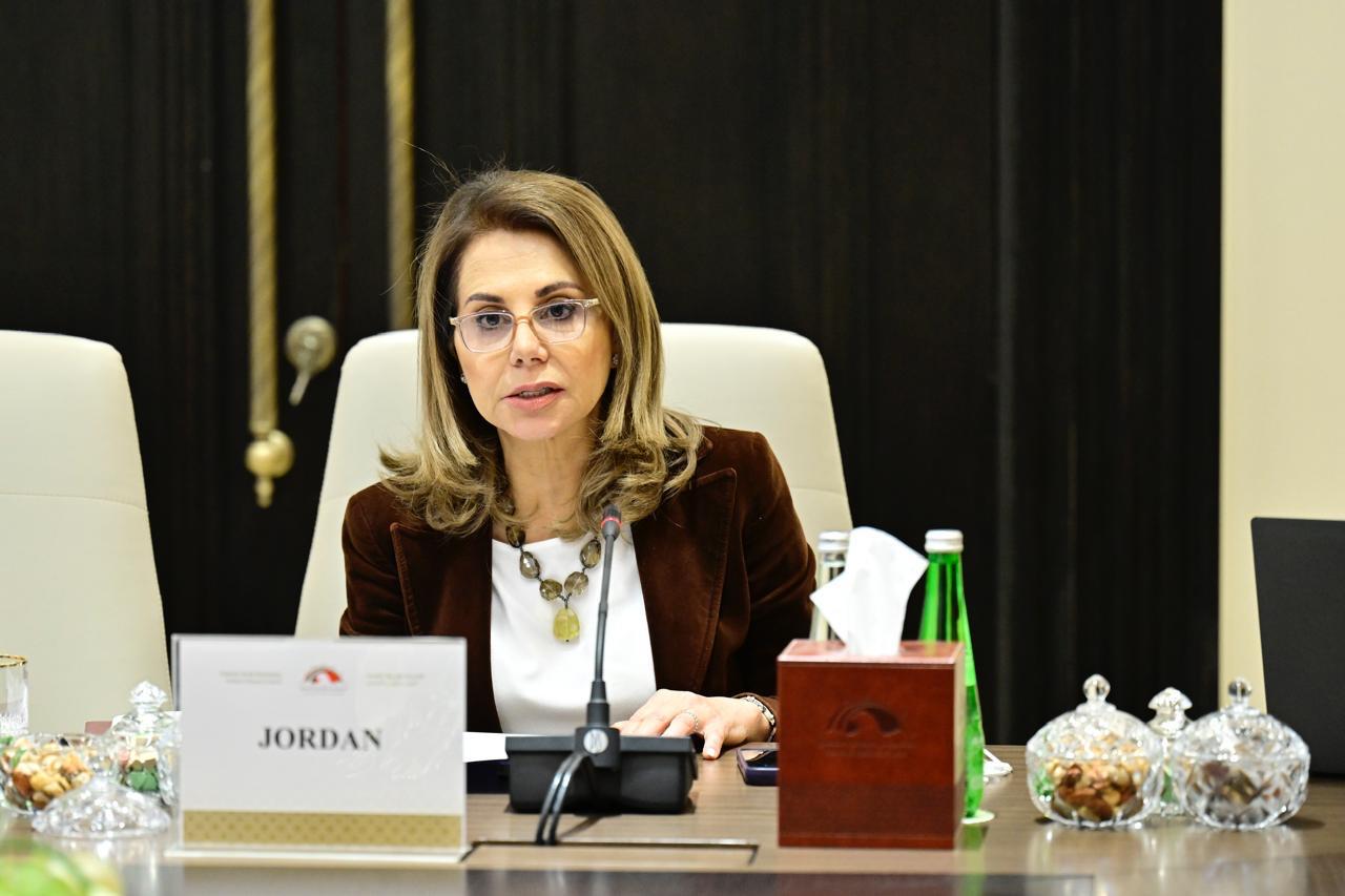 Madar Al-Saa Images 0.6346794056811762