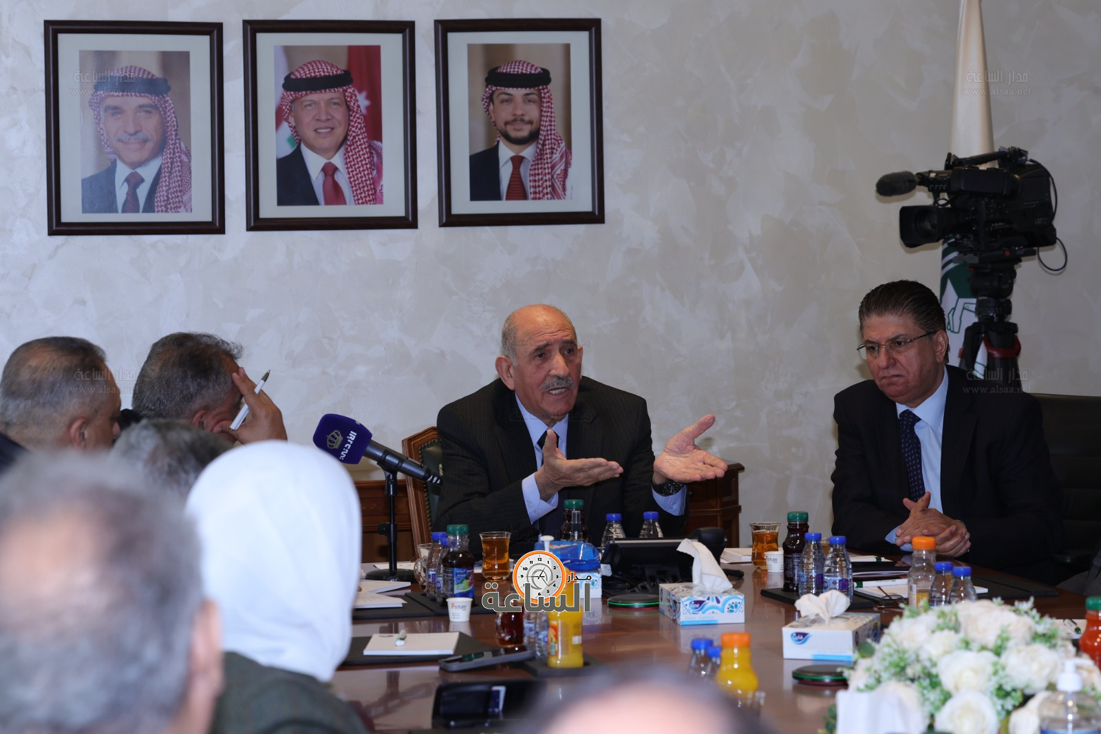 Madar Al-Saa Images 0.4737074145220517