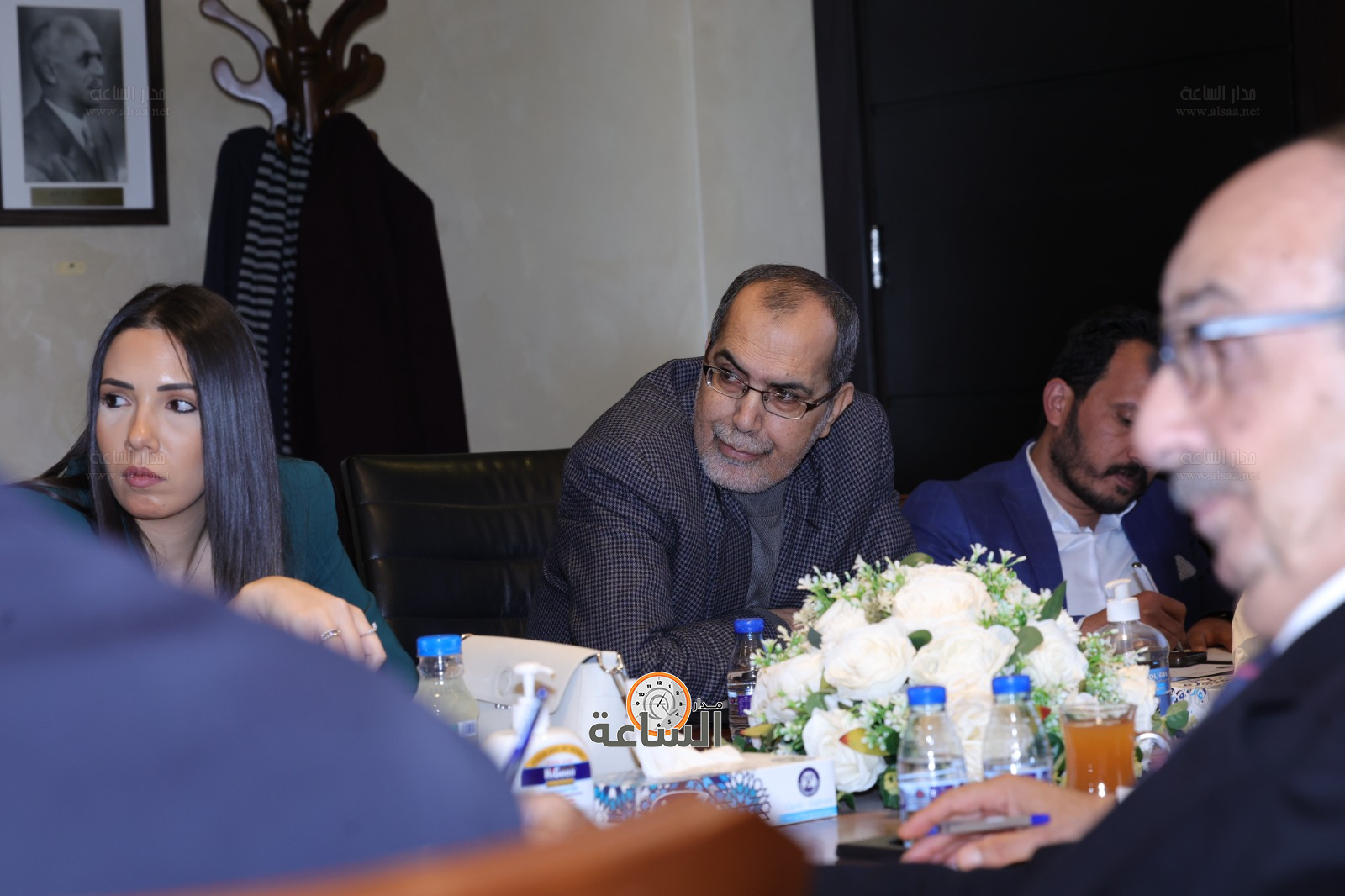 Madar Al-Saa Images 0.21244084398012375