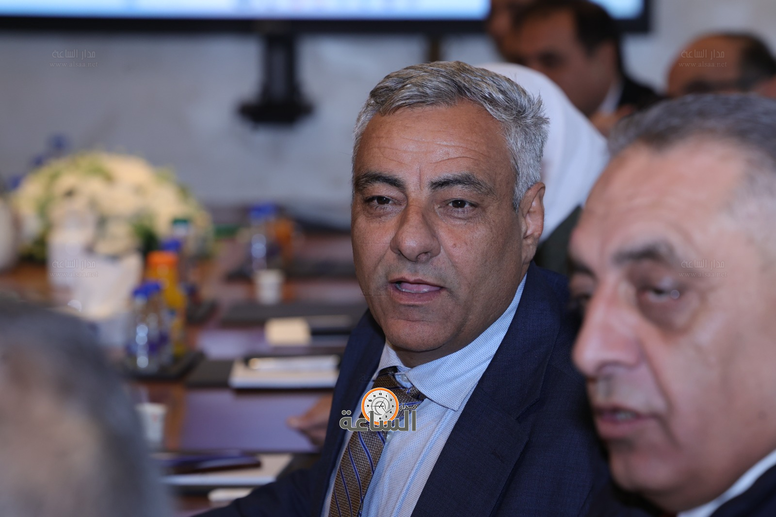 Madar Al-Saa Images 0.9195834554184131