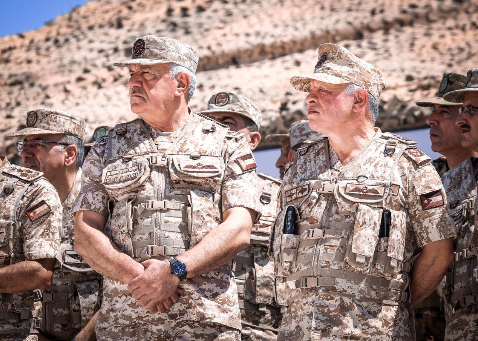 Madar Al-Saa Images 0.35810822733011693