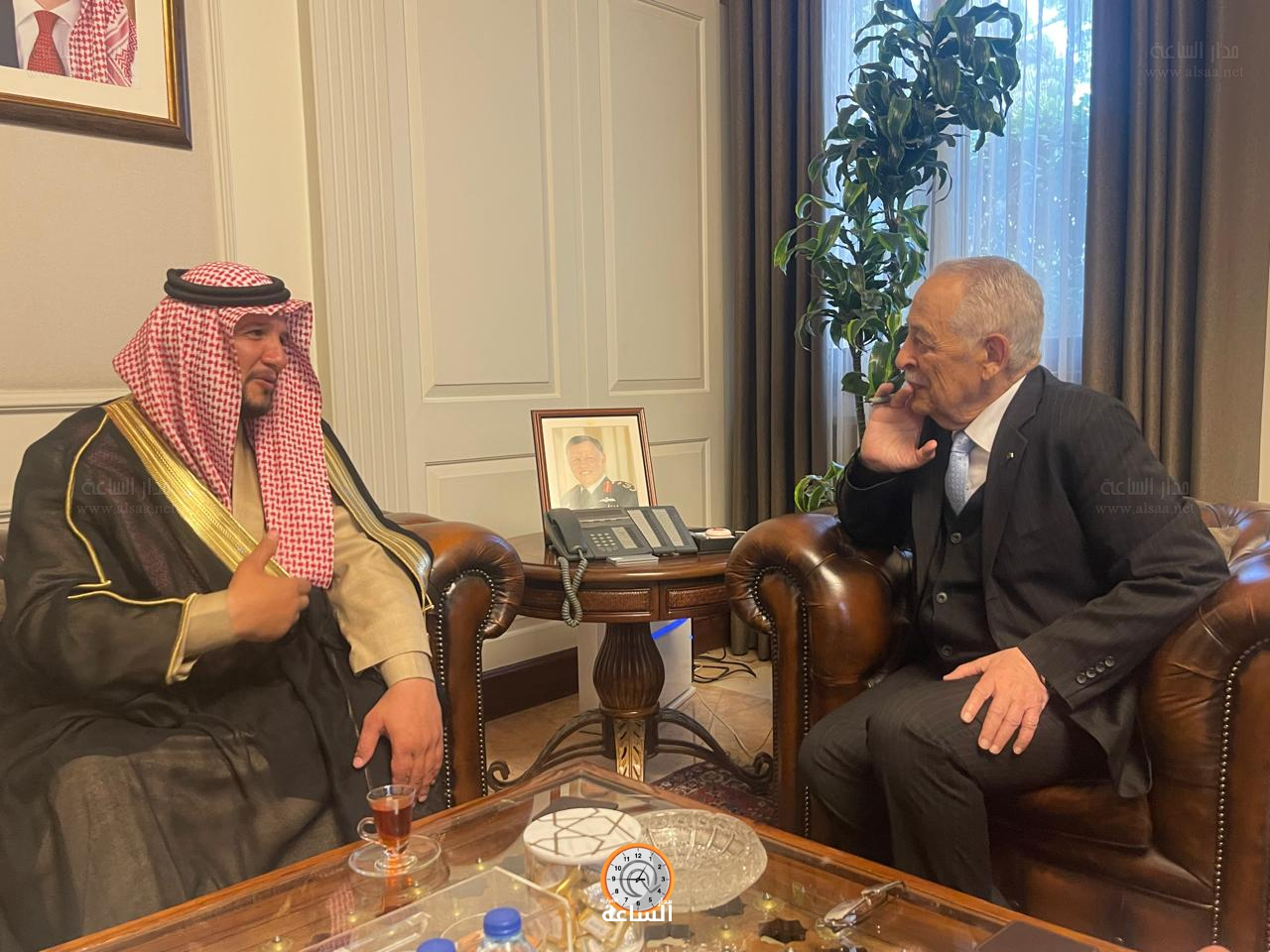 Madar Al-Saa Images 0.737285550532316