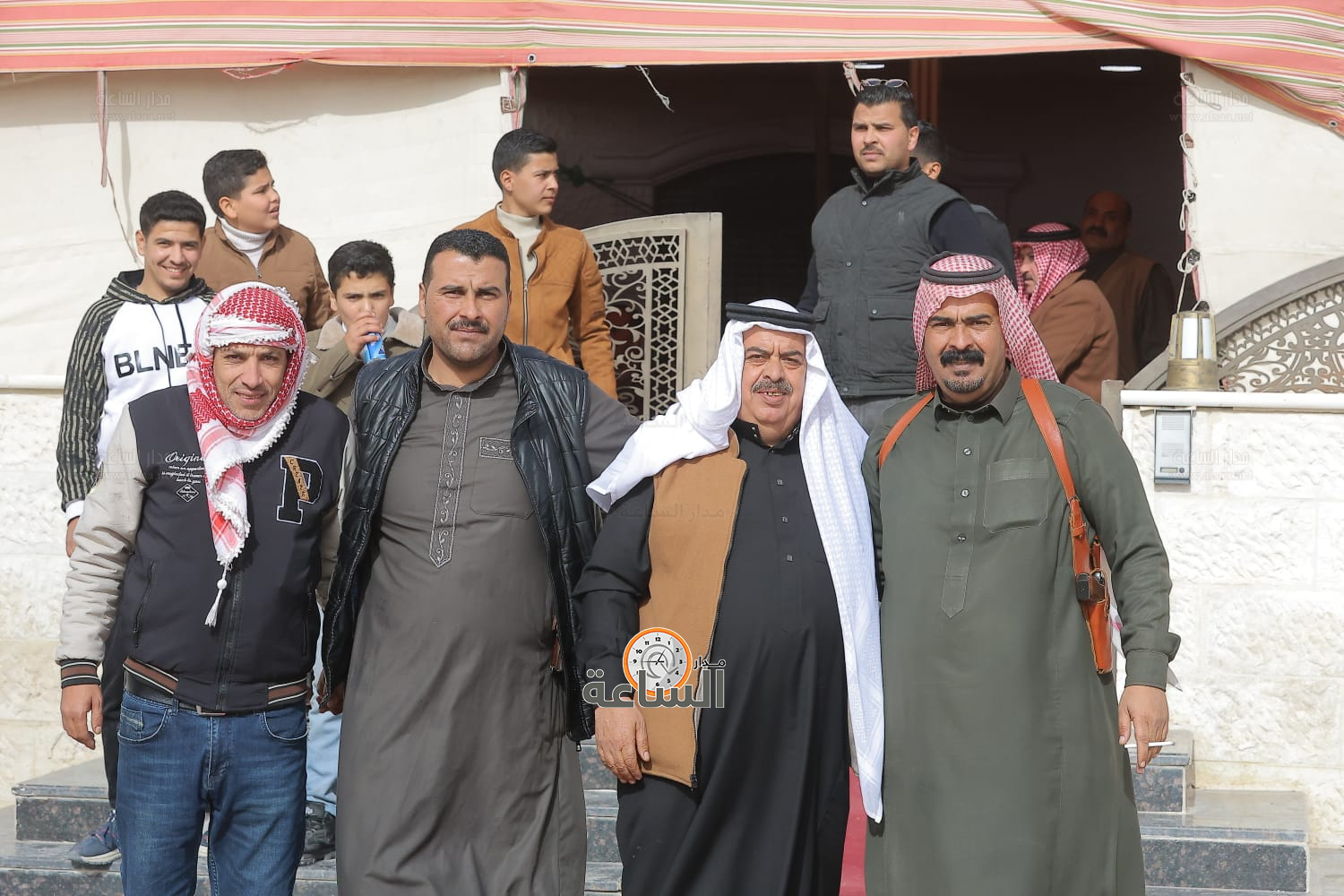 Madar Al-Saa Images 0.3233995035567835