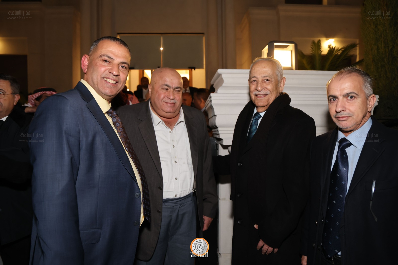 Madar Al-Saa Images 0.9843535468278753