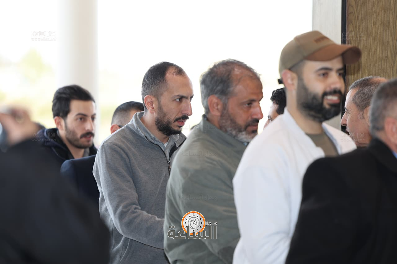 Madar Al-Saa Images 0.039734293983945346