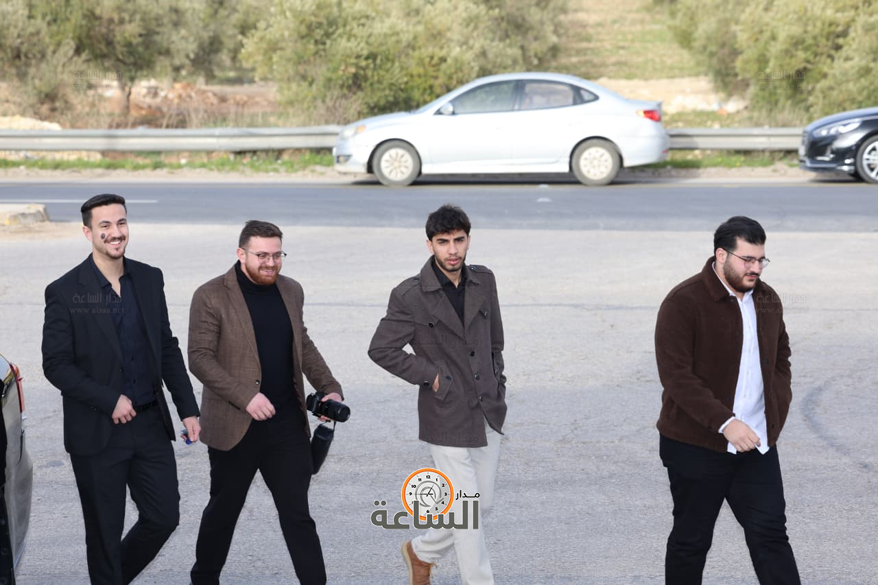 Madar Al-Saa Images 0.8206467340299971