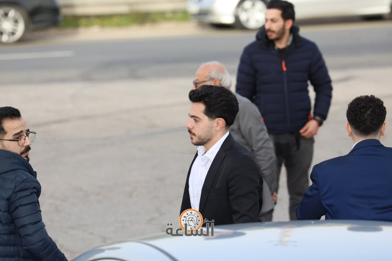 Madar Al-Saa Images 0.748095163882079