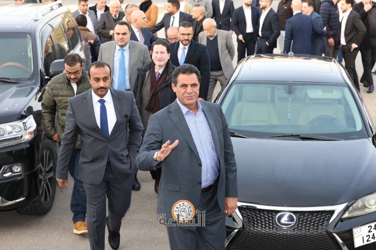 Madar Al-Saa Images 0.9924658525147501