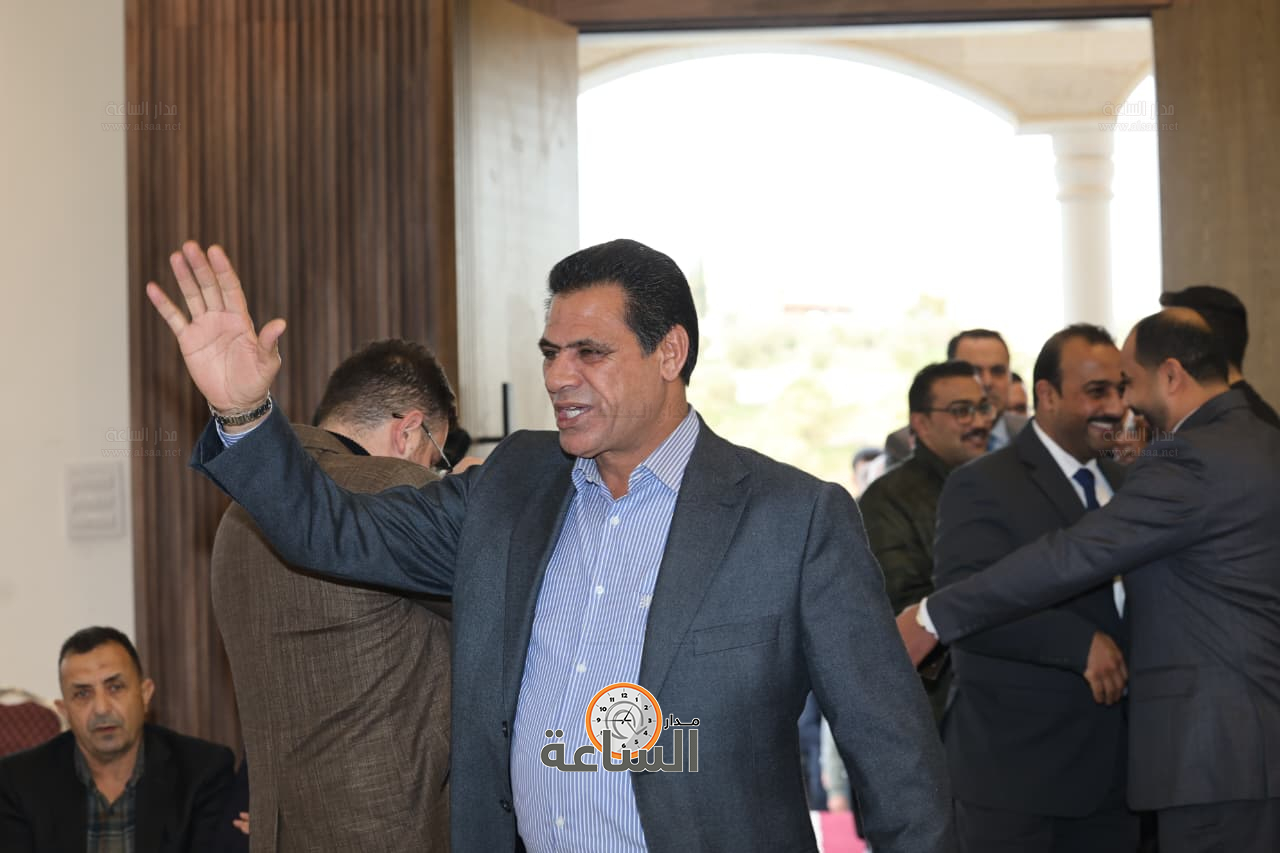 Madar Al-Saa Images 0.38619253693100986