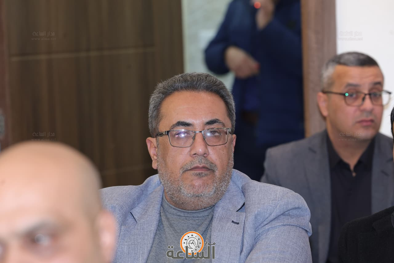 Madar Al-Saa Images 0.056122935258372975