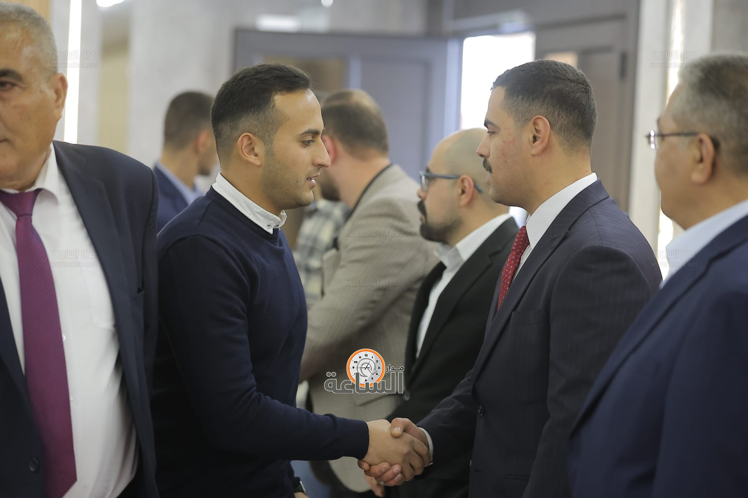 Madar Al-Saa Images 0.093266516963742