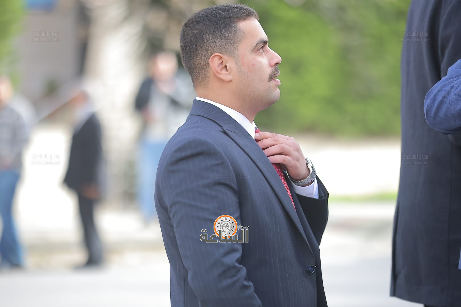 Madar Al-Saa Images 0.5529800444759326