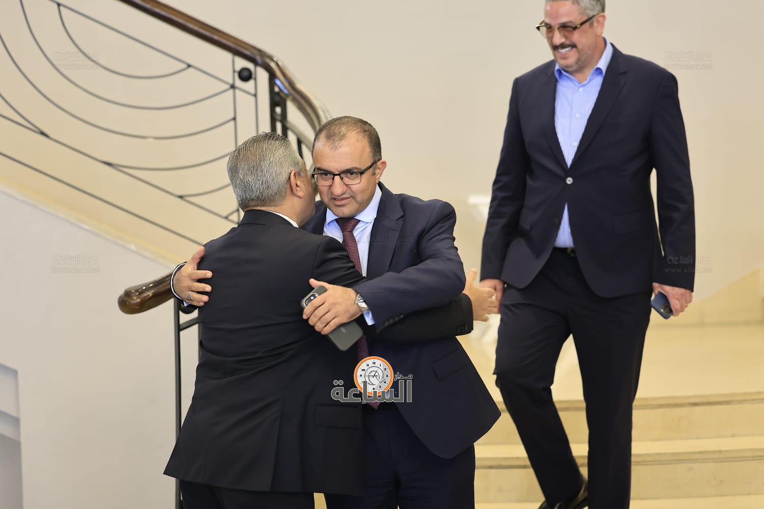 Madar Al-Saa Images 0.1570154386022875