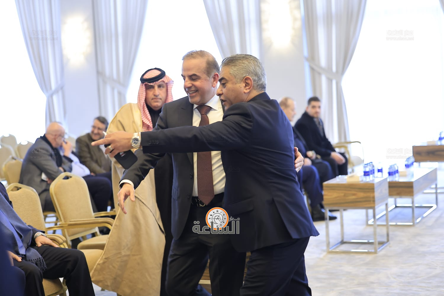 Madar Al-Saa Images 0.4279585686709161