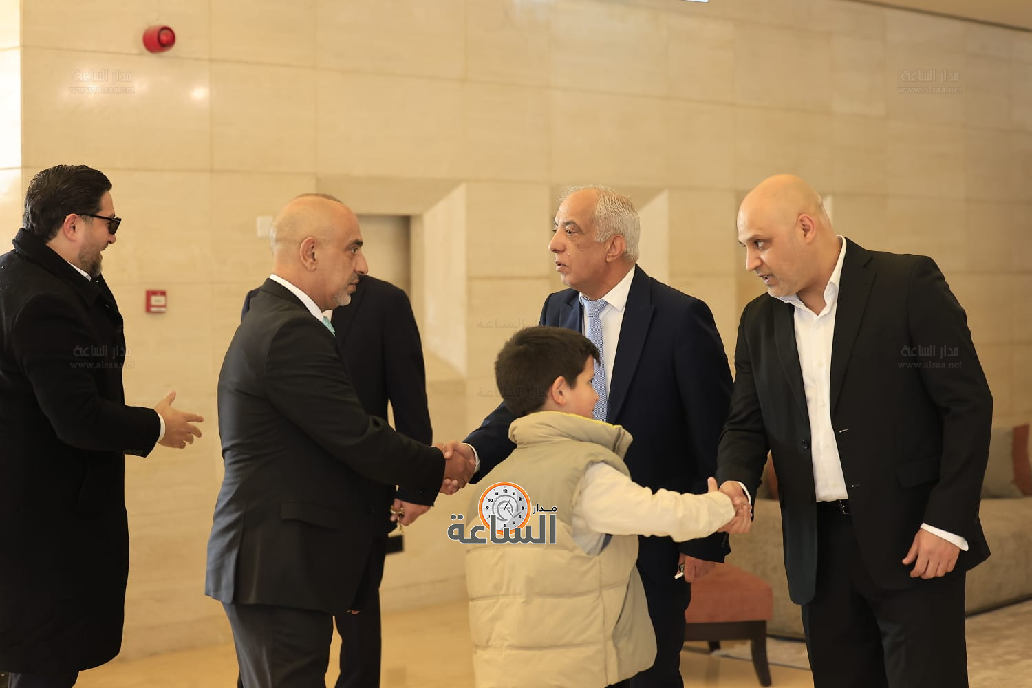 Madar Al-Saa Images 0.17303406477013883