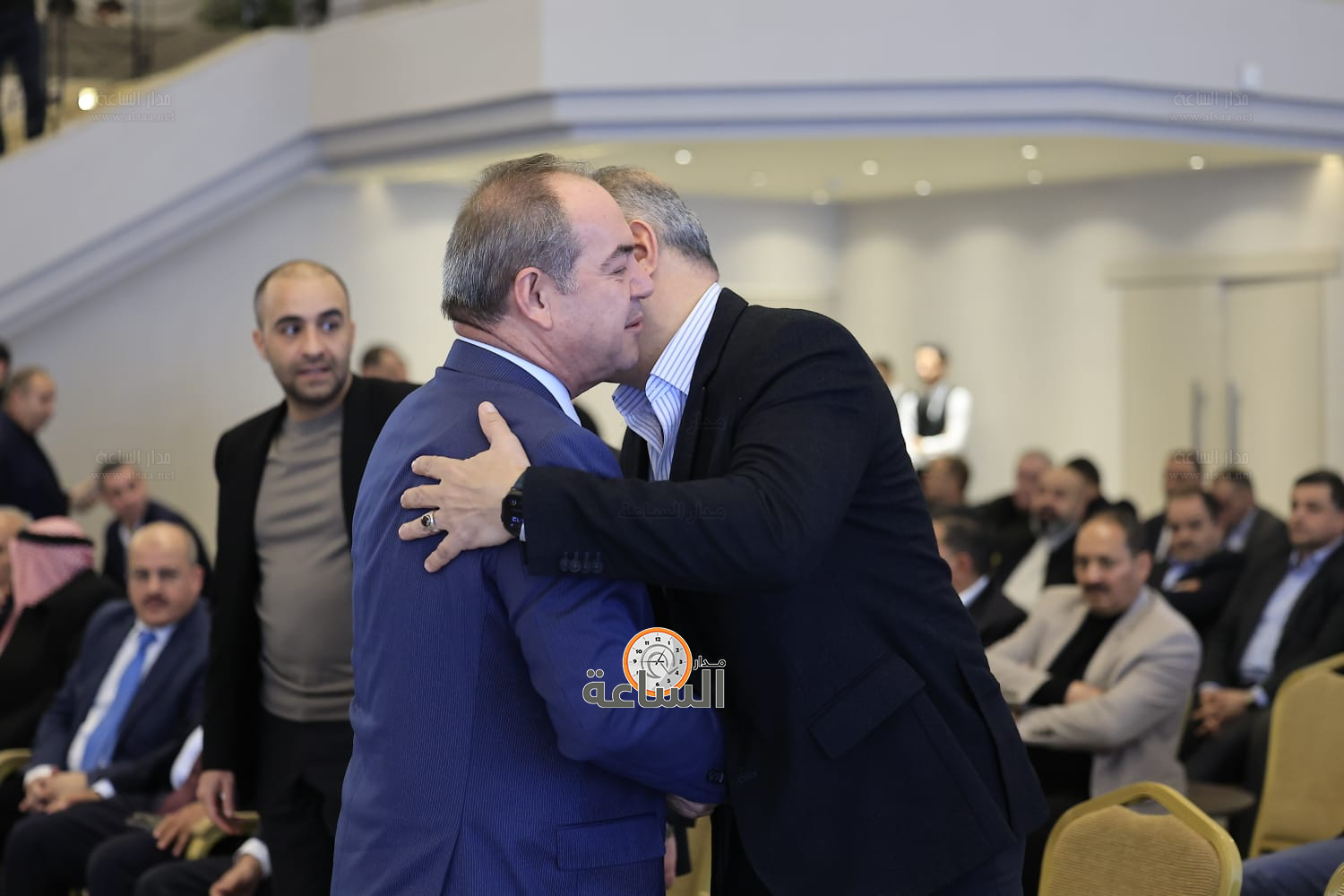 Madar Al-Saa Images 0.5097372994495559