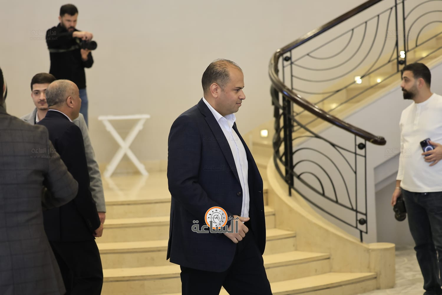 Madar Al-Saa Images 0.3572610822666974