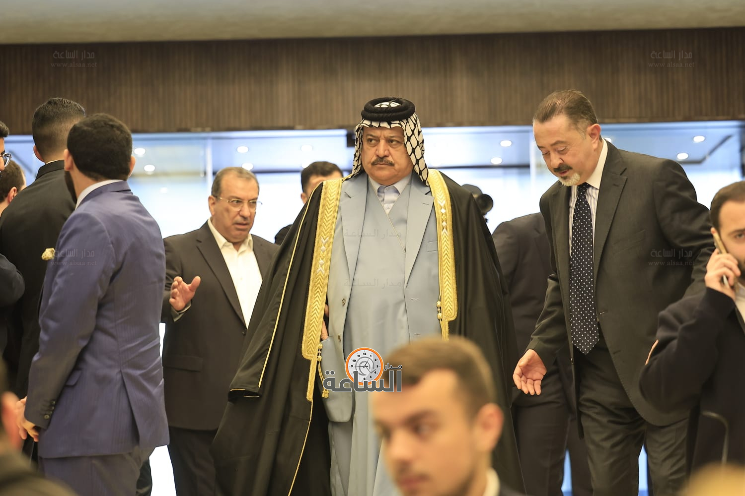 Madar Al-Saa Images 0.374024143577237