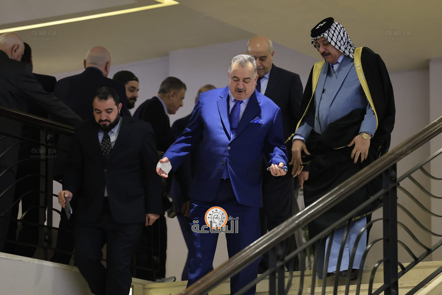 Madar Al-Saa Images 0.37039594093674477