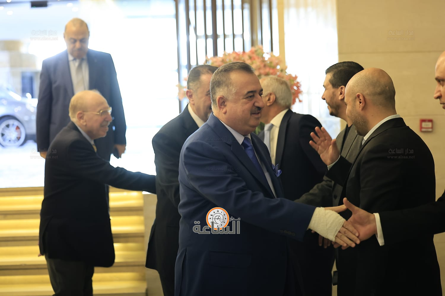 Madar Al-Saa Images 0.7563797358669428