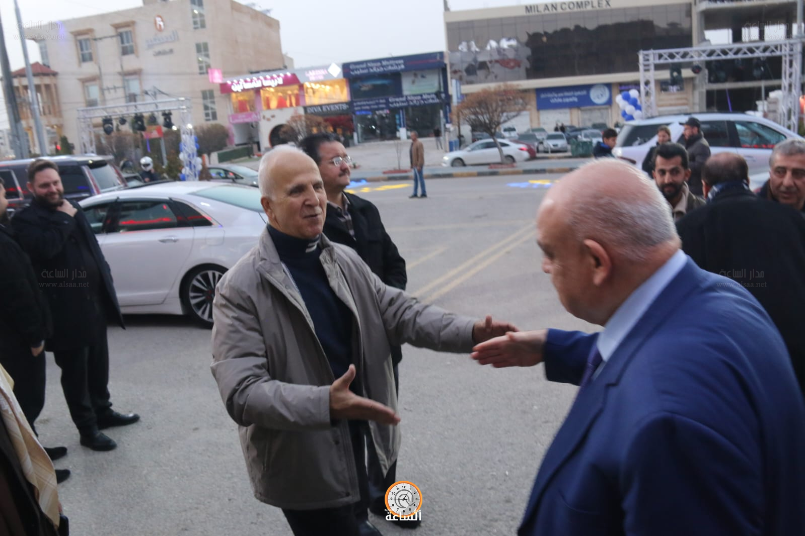 Madar Al-Saa Images 0.7796297115072524