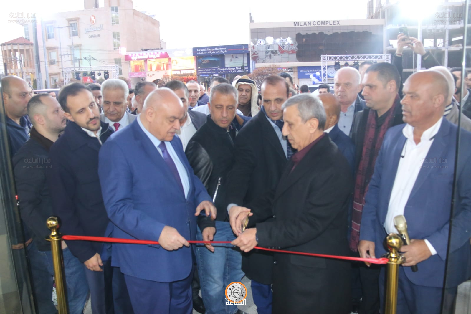 Madar Al-Saa Images 0.00881391936935727