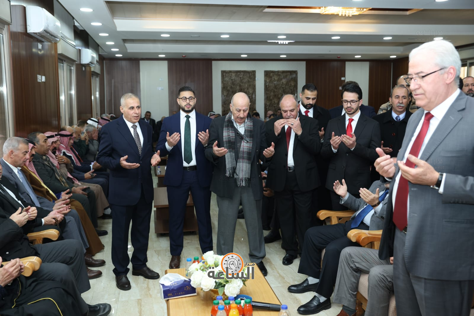 Madar Al-Saa Images 0.3804943992780422