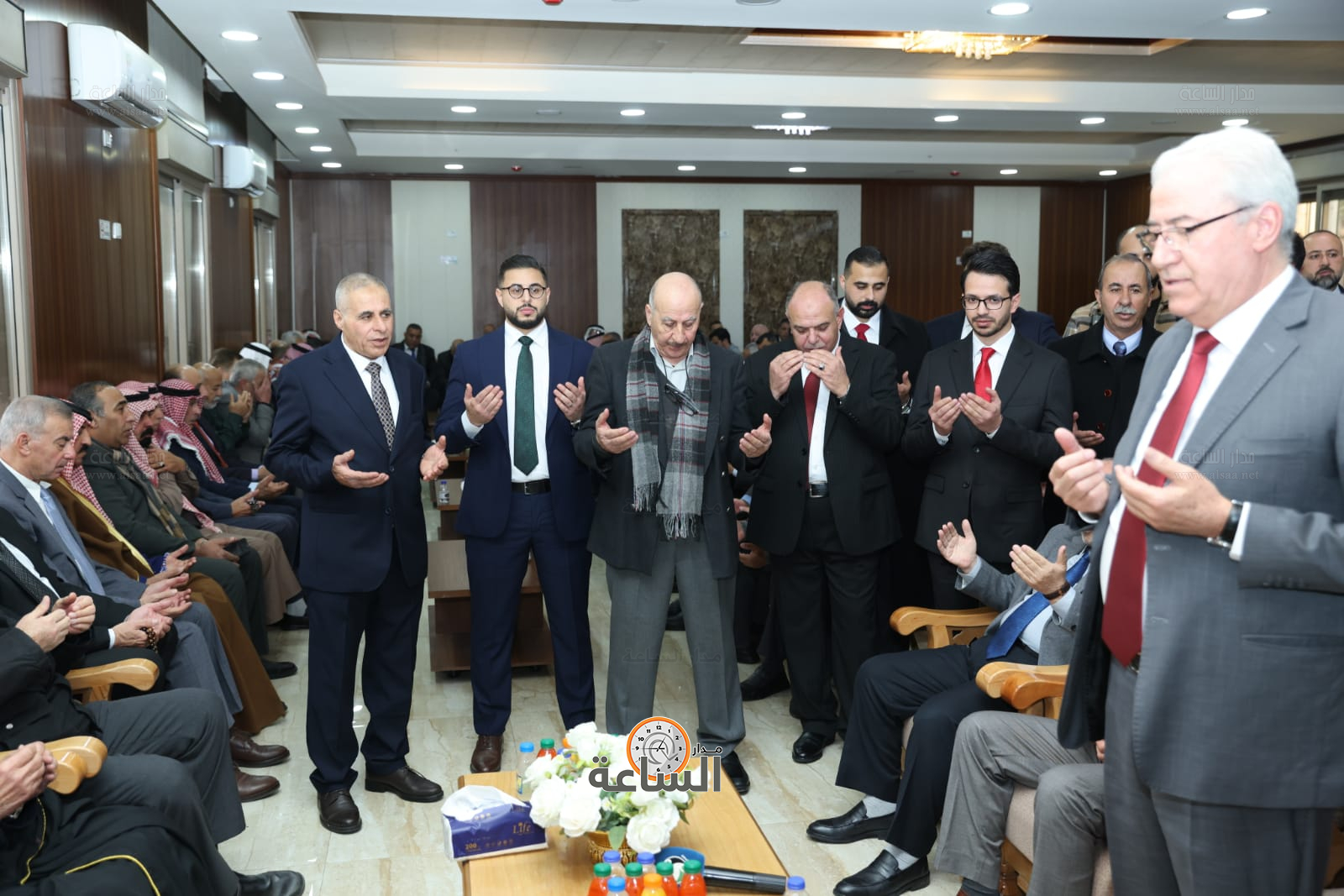 Madar Al-Saa Images 0.8659615461438643