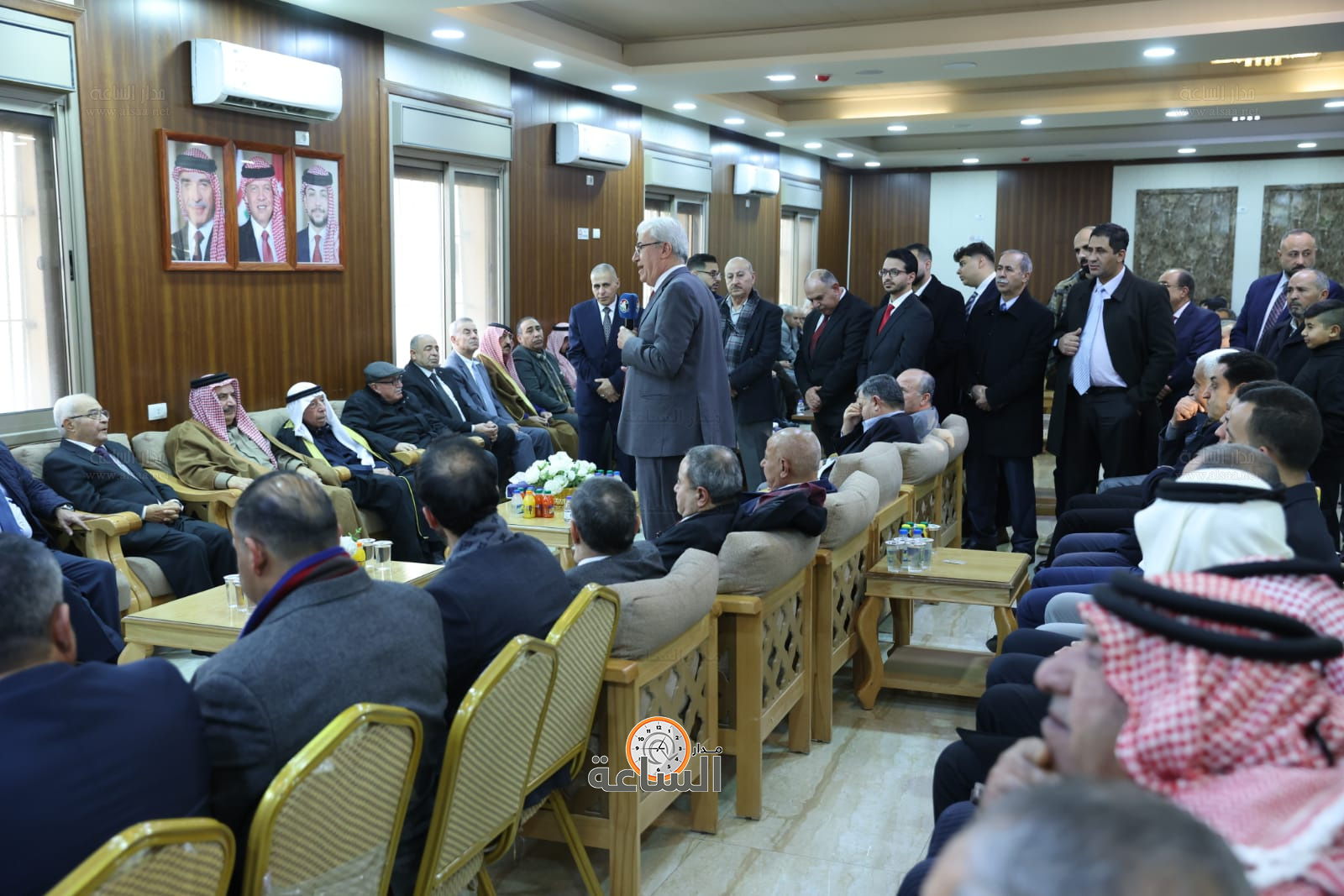 Madar Al-Saa Images 0.7048386278407399