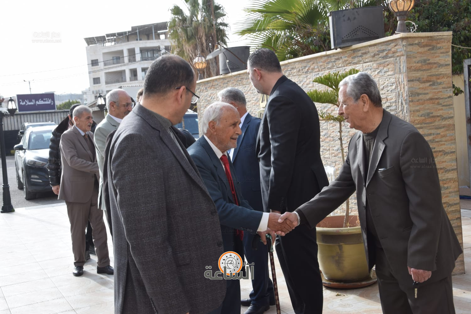 Madar Al-Saa Images 0.04252393052421566