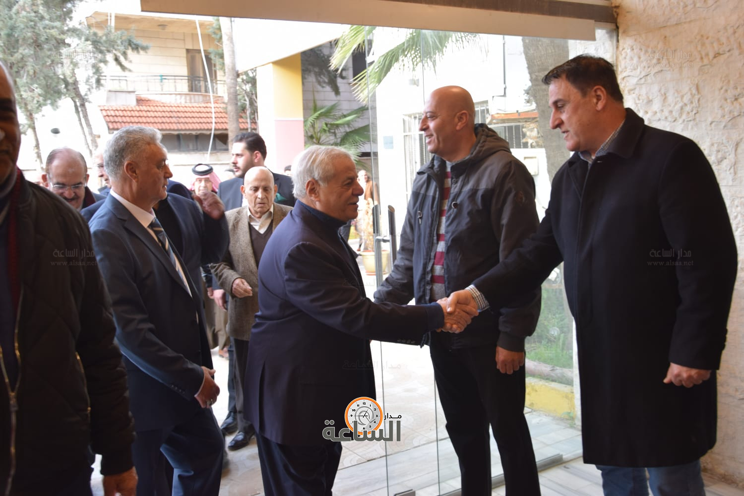 Madar Al-Saa Images 0.0010387544321589504