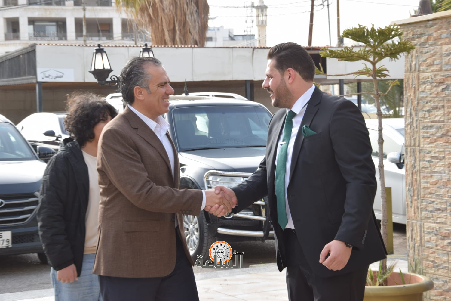 Madar Al-Saa Images 0.06122134695798276