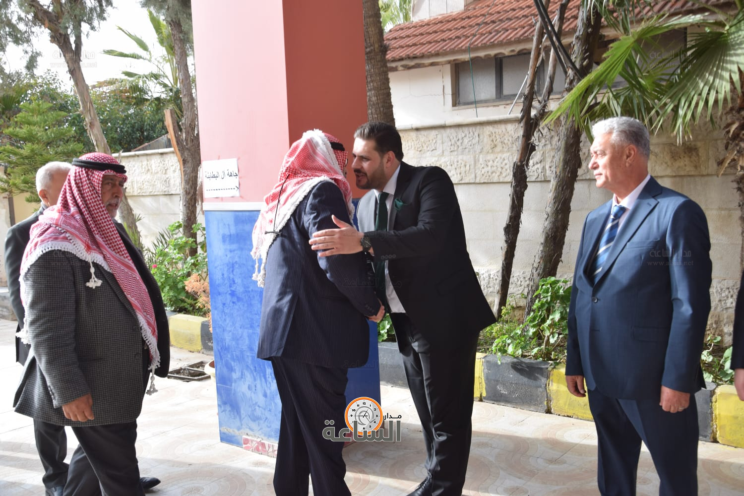 Madar Al-Saa Images 0.7997169194850136