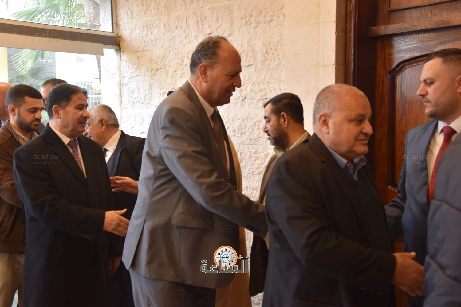 Madar Al-Saa Images 0.2631935835501744