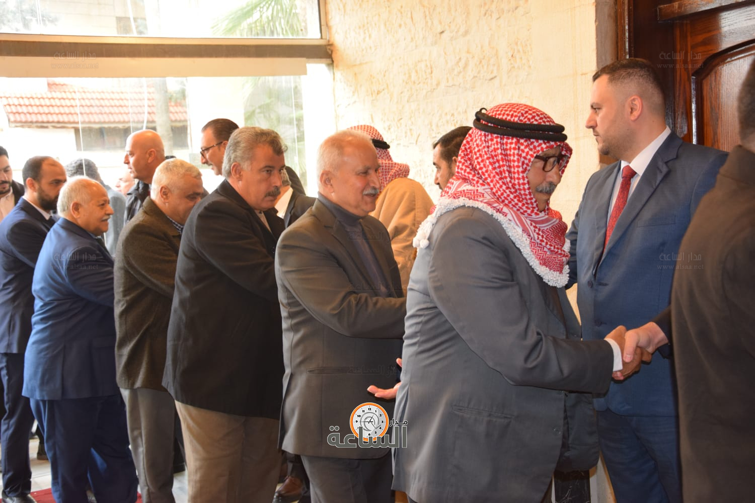 Madar Al-Saa Images 0.04057453286069057