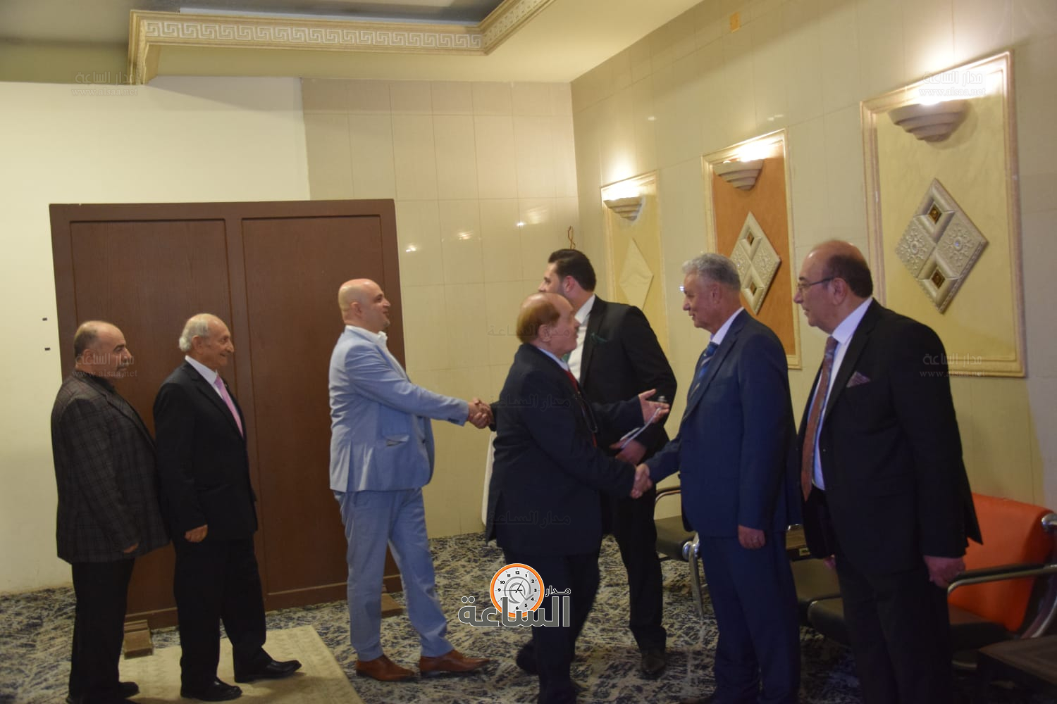 Madar Al-Saa Images 0.7606669457639695