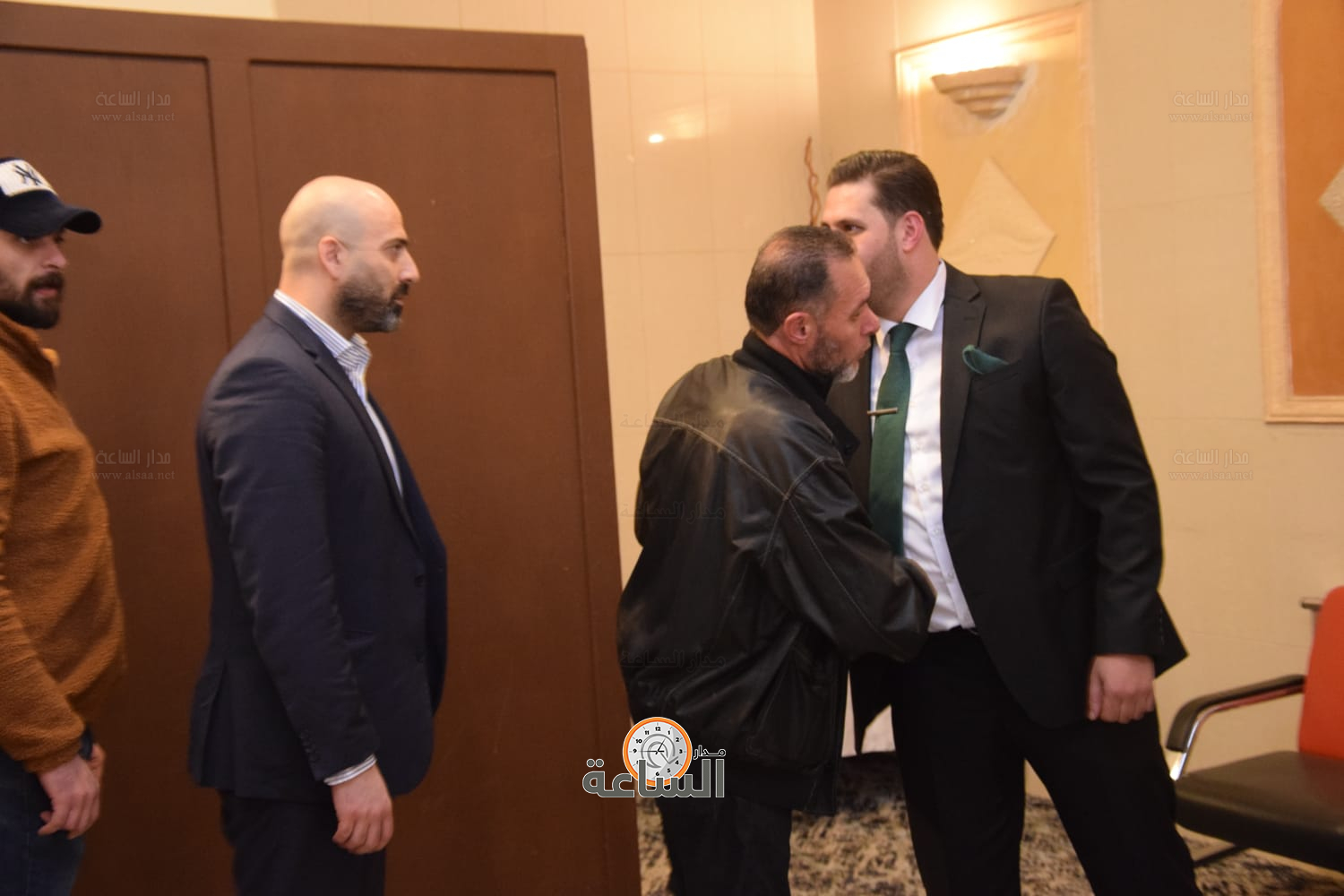 Madar Al-Saa Images 0.6665459136059507